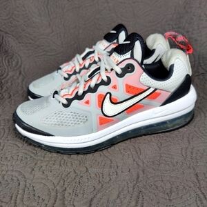 Nike Air Max Genome Light Grey/Orange Running Shoes Youth Size 6.5Y